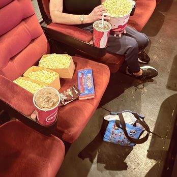 AMC Desert Ridge 18 - Good popcorn and drinks - Cinema Near Me - Phoenix, Arizona AMC Desert Ridge 18 - Good popcorn and drinks - Cinema Near Me - Phoenix, Arizona