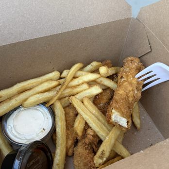 Treehouse - chicken tenders & fries TOO MUCH SALT!! - Breakfast & Brunch Near Me - San Diego, California Treehouse - chicken tenders & fries TOO MUCH SALT!! - Breakfast & Brunch Near Me - San Diego, California