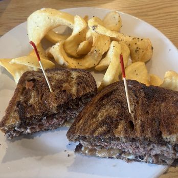 Burnt Toast - Patty melt - Breakfast & Brunch Near Me - Colorado Springs, Colorado Burnt Toast - Patty melt - Breakfast & Brunch Near Me - Colorado Springs, Colorado