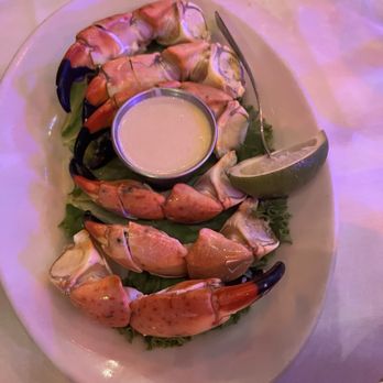 Ocean Grill - Stone crab claws - Seafood Near Me - Vero Beach, Florida Ocean Grill - Stone crab claws - Seafood Near Me - Vero Beach, Florida