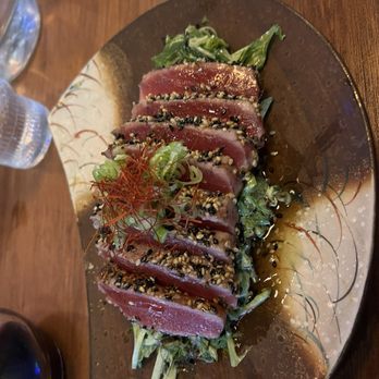 Block Kitchen + Bar - Ahi tuna - Sandwiches Near Me - Banff, Alberta Block Kitchen + Bar - Ahi tuna - Sandwiches Near Me - Banff, Alberta