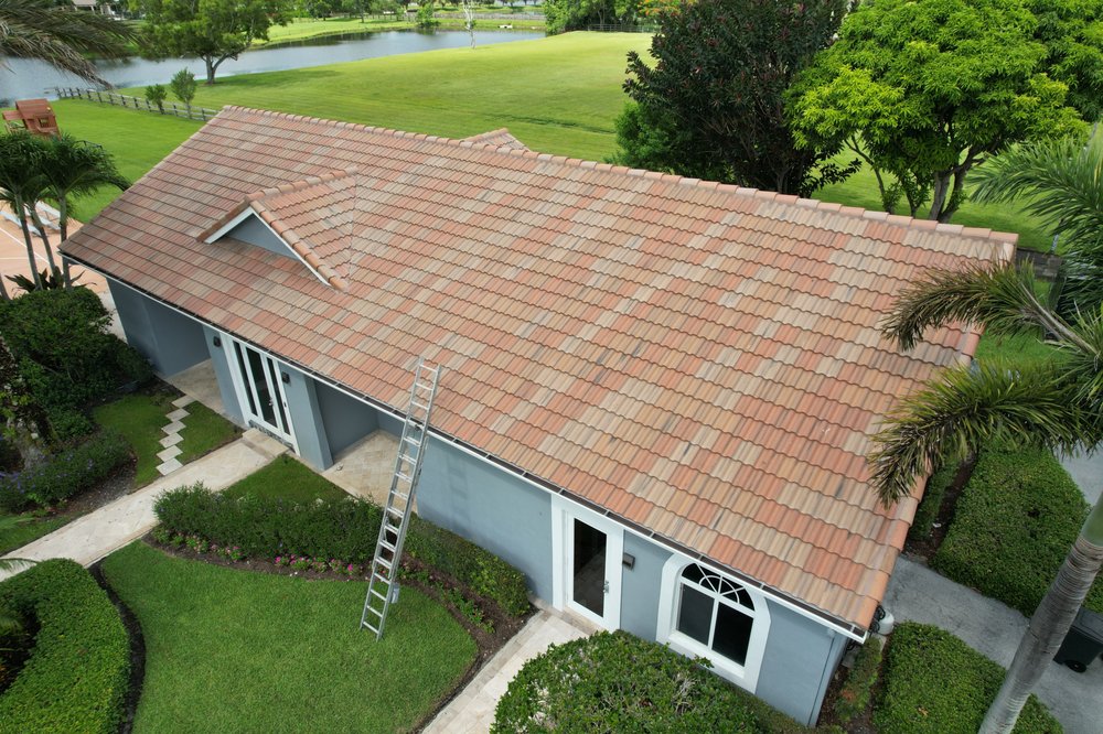 Slide of Nacs Roofing