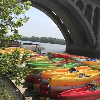 Boating In DC at Key Bridge Boathouse - Boating Near Me - Washington, DC, District of Columbia