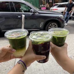 Blackberry pie matcha and yuzu matcha Blackberry pie matcha and yuzu matcha