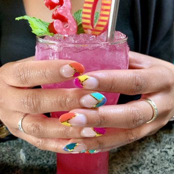 Sunset Nails - Nail Salons Near Me - San Francisco, California