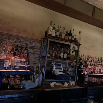 Anchor Spa - The bar - Cocktail Bars Near Me - New Haven, Connecticut