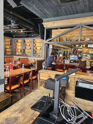 BoLD Restaurant and Bar by null
