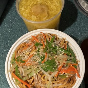 Chef's Garden - Wonton Egg Drop Soup & Cold Sesame Noodles - Chinese Near Me - Jamaica, New York Chef's Garden - Wonton Egg Drop Soup & Cold Sesame Noodles - Chinese Near Me - Jamaica, New York