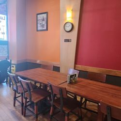 Little Brothers Pizza - Inside