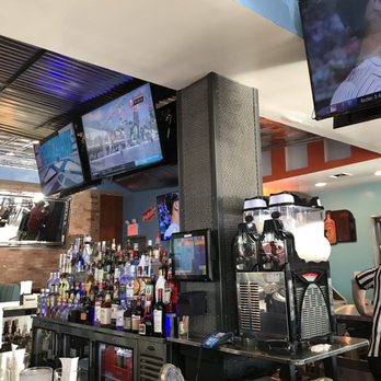 123BSB - Bar area - Sports Bars Near Me - New York, New York 123BSB - Bar area - Sports Bars Near Me - New York, New York