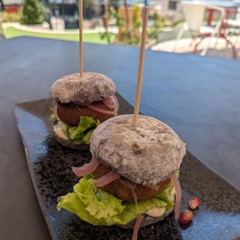 Chef Felicidade - Pharmacia - Vegan croquet mini sandwiches - Portuguese Near Me - Lisbon, 11 Chef Felicidade - Pharmacia - Vegan croquet mini sandwiches - Portuguese Near Me - Lisbon, 11