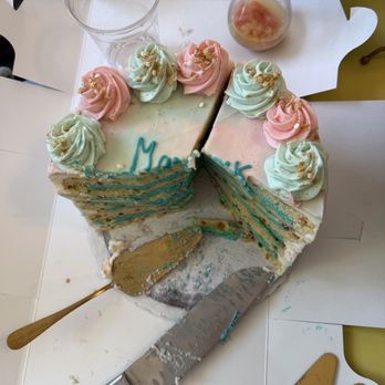 SusieCakes - Menlo Park - Celebration Cake 9 Inch - Celebration Cake - Desserts Near Me - Menlo Park, California SusieCakes - Menlo Park - Celebration Cake 9 Inch - Celebration Cake - Desserts Near Me - Menlo Park, California