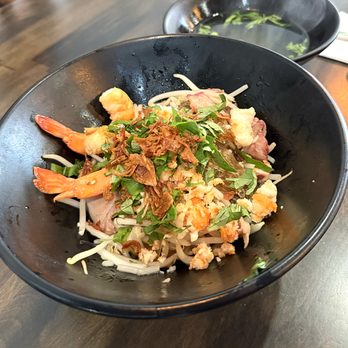 SEN Vietnamese Cuisine - Mien Tron Sen. My new favorite Vietnamese dish! - Vietnamese Near Me - Westminster, California SEN Vietnamese Cuisine - Mien Tron Sen. My new favorite Vietnamese dish! - Vietnamese Near Me - Westminster, California