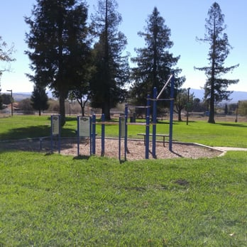 Fernish Park - Middle section of park with Exercise Station - Parks Near Me - San Jose, California