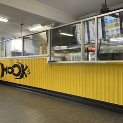 Hooks Seafood & Poboys - Front counter