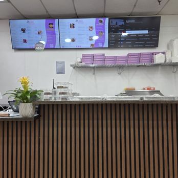 Chimney Cake House - Ordering counter - Ice Cream & Frozen Yogurt Near Me - Columbia Heights, Minnesota