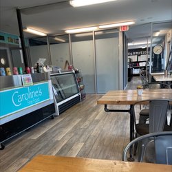 Caroline's Fine Food - Dining room