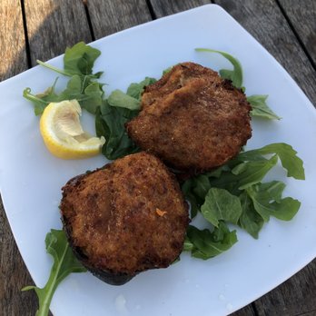 Thames Waterside Bar & Grill - Stuffed Quahogs!!! - American Near Me - Bristol, Rhode Island Thames Waterside Bar & Grill - Stuffed Quahogs!!! - American Near Me - Bristol, Rhode Island