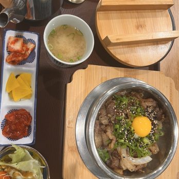 Damsot - Beef loin pot rice - Korean Near Me - Los Angeles, California
