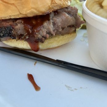 Jim’s Smokehouse - Brisket - Food Trucks Near Me - Austin, Texas Jim’s Smokehouse - Brisket - Food Trucks Near Me - Austin, Texas