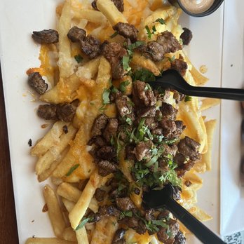 The Hills Pub - Carne asada fries - Pubs Near Me - La Mesa, California