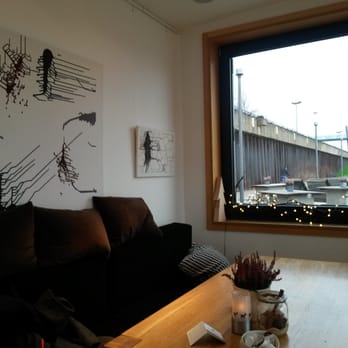 Ziegenpeter - Blick aus dem Fenster - German Near Me - Duisburg, NW