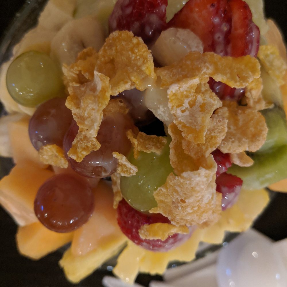 Spa World - Shaved Ice with Fruit and Red Beans. Delicious and refreshing dessert after the poultice rooms and bade pool! - Saunas Near Me - Centreville, Virginia Spa World - Shaved Ice with Fruit and Red Beans. Delicious and refreshing dessert after the poultice rooms and bade pool! - Saunas Near Me - Centreville, Virginia