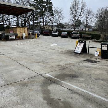 Smyrna Recycling Center - Drive thru for drop off - Recycling Center Near Me - Smyrna, Georgia Smyrna Recycling Center - Drive thru for drop off - Recycling Center Near Me - Smyrna, Georgia