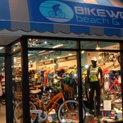 Bikeworks Beach and Sports - Bikeworks Beach and Sports at the Queen's Marketplace, Waikoloa, HI