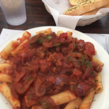 Lenzi's Restaurant - Pasta italiano - Italian Near Me - Monongahela, Pennsylvania