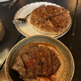 Paloma Venice - Wagyu Hummus with Pita - Mediterranean Near Me - Los Angeles, California Paloma Venice - Wagyu Hummus with Pita - Mediterranean Near Me - Los Angeles, California