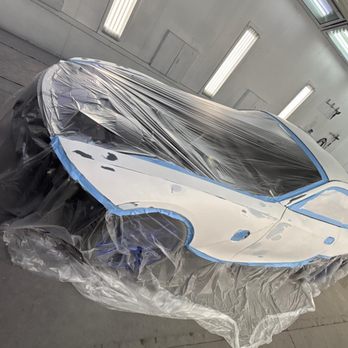 Ccs Autobody Repair - Masking and prepping for paint primer - Body Shops Near Me - Englewood, Colorado Ccs Autobody Repair - Masking and prepping for paint primer - Body Shops Near Me - Englewood, Colorado
