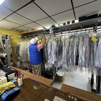 Crown Cleaners & Alterations - Dry Cleaning, done right!!!! Visit us today!! - Sewing & Alterations Near Me - Chicago, Illinois Crown Cleaners & Alterations - Dry Cleaning, done right!!!! Visit us today!! - Sewing & Alterations Near Me - Chicago, Illinois