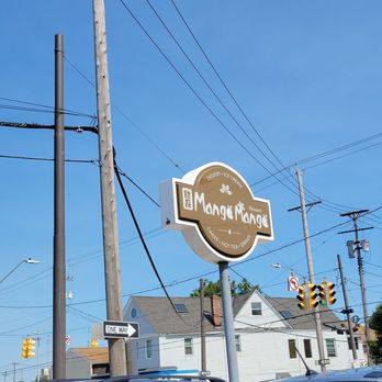 Mango Mango Dessert - Signage - Desserts Near Me - Cleveland, Ohio