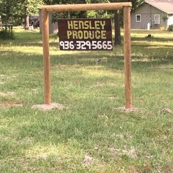 Hensley Produce - Hensley Produce sign