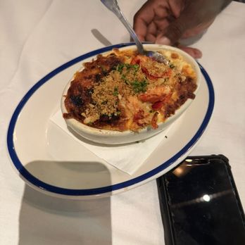 Hudson House - Bars Near Me - Dallas, Texas