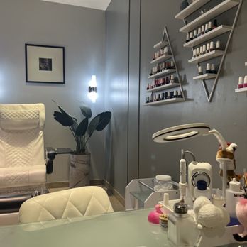 Sage Spa - Nail Studio for manicures - Day Spas Near Me - Cabazon, California