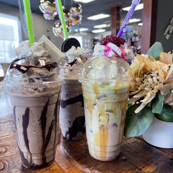 Alison’s Cafe House - Kit Kat-Oreo-matcha dragon fruit - Coffee & Tea Near Me - Turlock, California