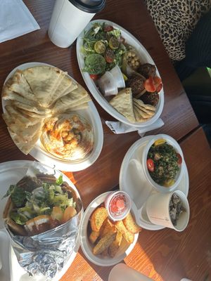 Cedo's Falafel and Gyros by null