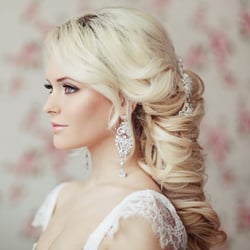 Vanity Blowout Bar - Wedding Styles at Vanity Blowout Bar