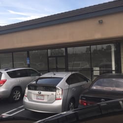 Costa Mesa Cleaners & Launderers