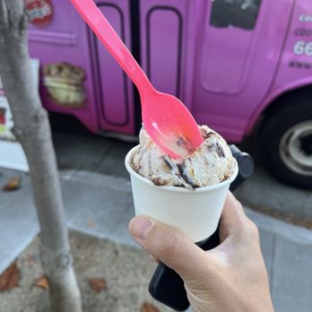 Cookies N Cream SJ - 1 scoop of to die for - Food Trucks Near Me Cookies N Cream SJ - 1 scoop of to die for - Food Trucks Near Me