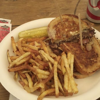Whitney Portal Hostel - Great patty melt and dynamite fries - Hostels Near Me - Lone Pine, California Whitney Portal Hostel - Great patty melt and dynamite fries - Hostels Near Me - Lone Pine, California