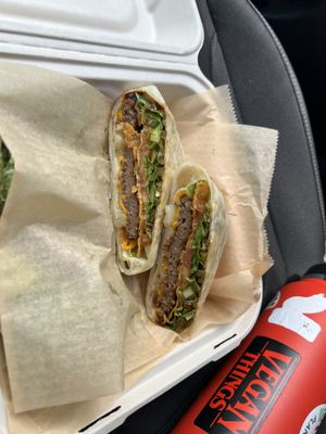 The Smokin' Onion Restaurant + Food Truck by null