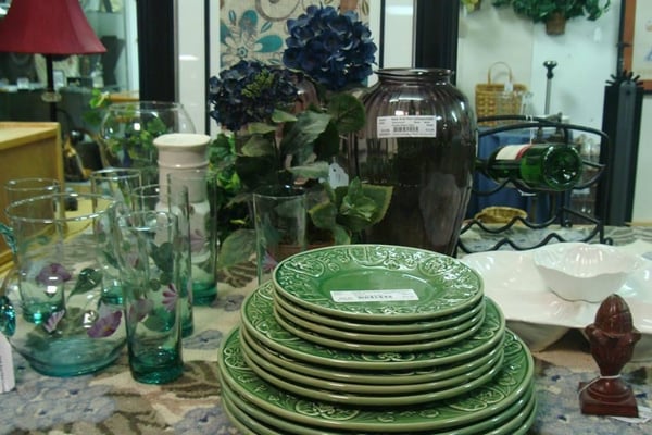 Seek And Find Consignments by null