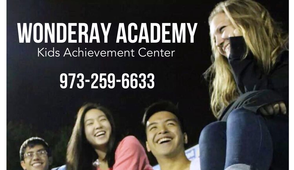 WondeRay Academy Logo