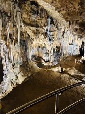 Luray Caverns by null