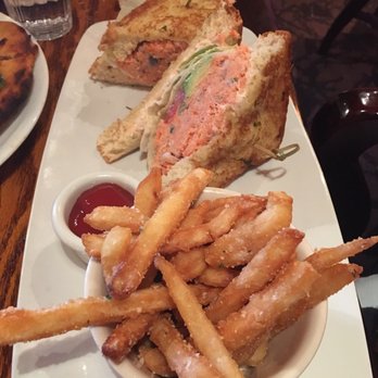 Glacier BrewHouse - American Near Me - Anchorage, Alaska
