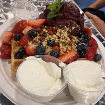 Waffle and Berry - Waffles Near Me - Honolulu, Hawaii Waffle and Berry - Waffles Near Me - Honolulu, Hawaii