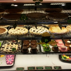 Homemade Ice Cream Pie Kitchen 30 Photos 53 Reviews Desserts 3521 Springhurst Commons Dr Louisville Ky Phone Number
